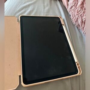 ipad air 10.9 inch 64gb wifi with apple pencil